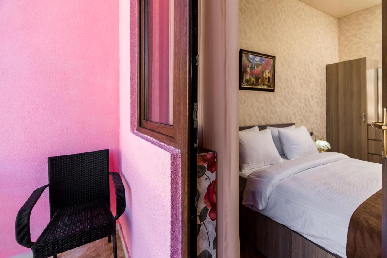 George Hotel Тбилиси Экстерьер фото