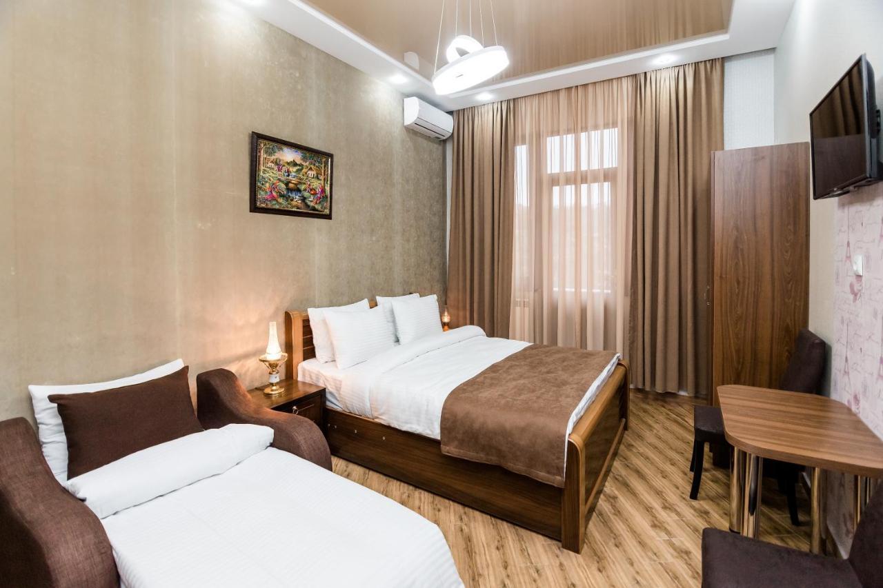 George Hotel Тбилиси Экстерьер фото
