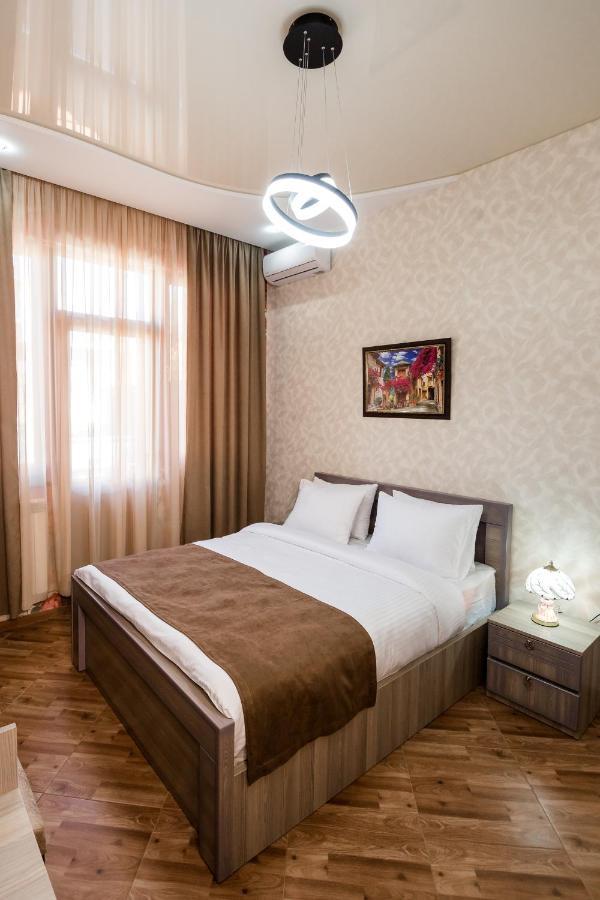George Hotel Тбилиси Экстерьер фото