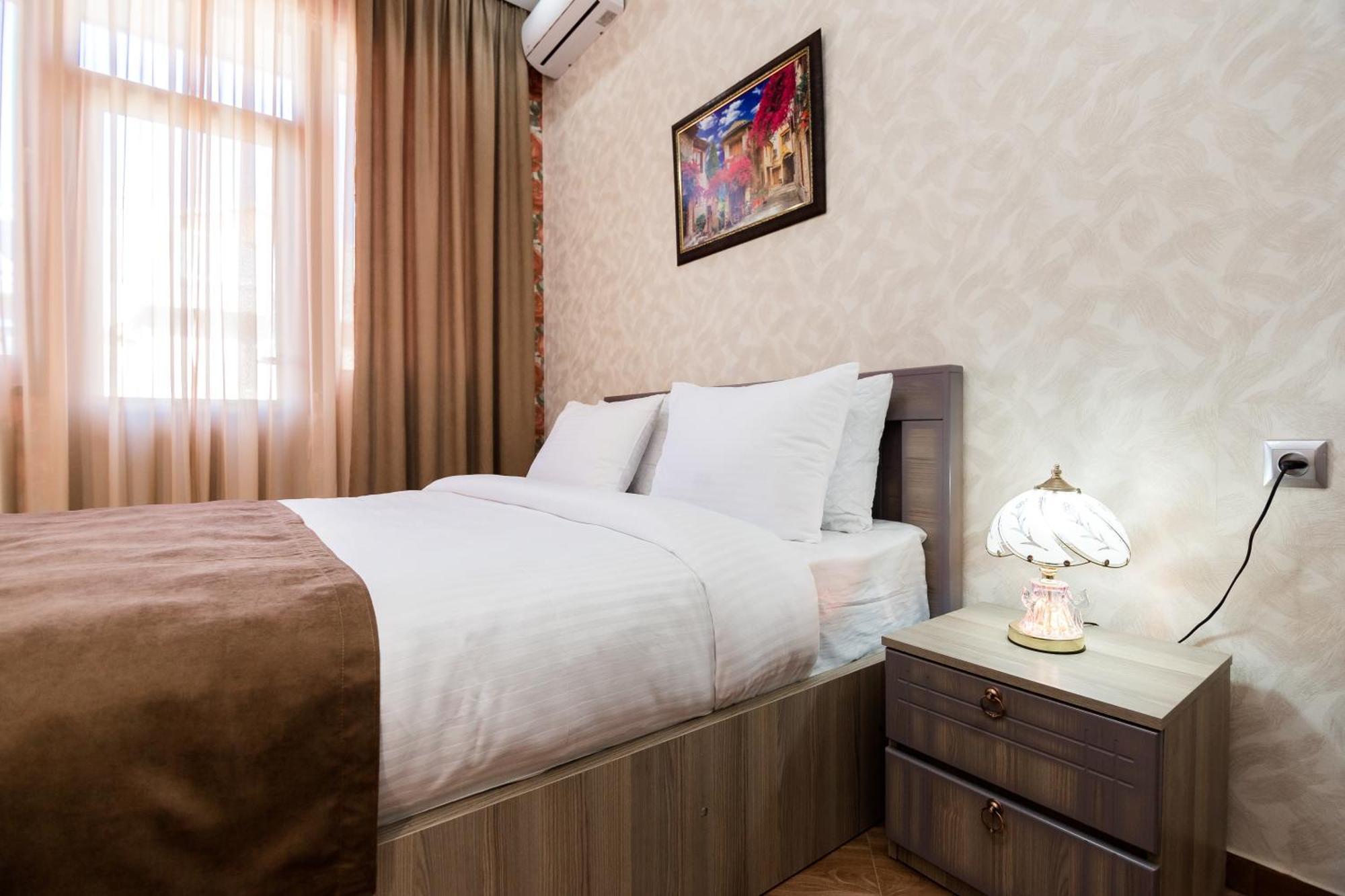 George Hotel Тбилиси Экстерьер фото